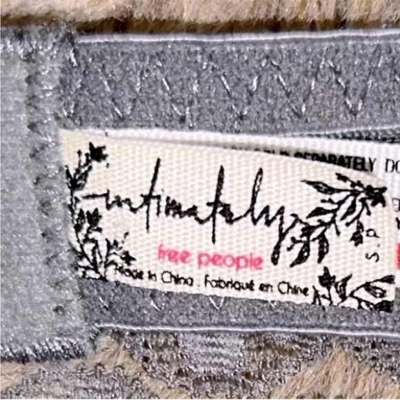 FREE PEOPLE BRALETTES SET - Picture 5 of 8